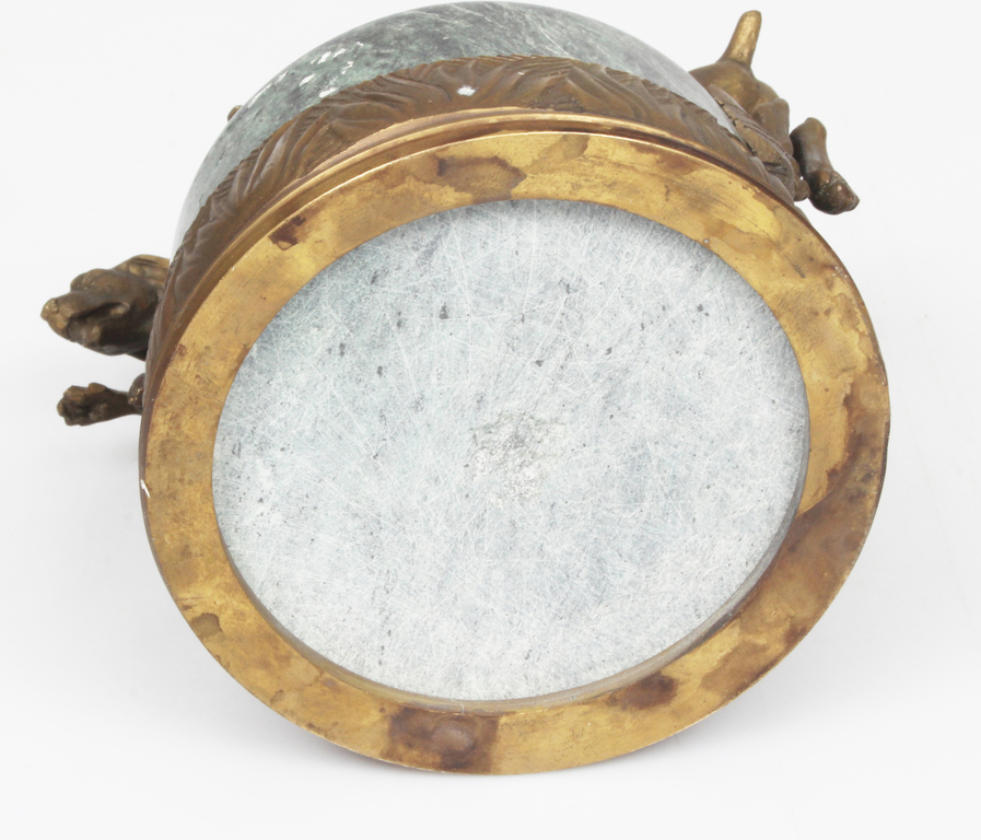 Bronze ashtray with marble 