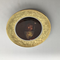 Šķīvis no kolekcijas “Pasaules glezniecības šedevri” Zelta reljefs uz malas.Krautheim