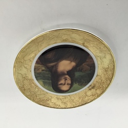 Plate from the collection “Masterpieces of World Painting” Gold relief on the edge. Krautheim.