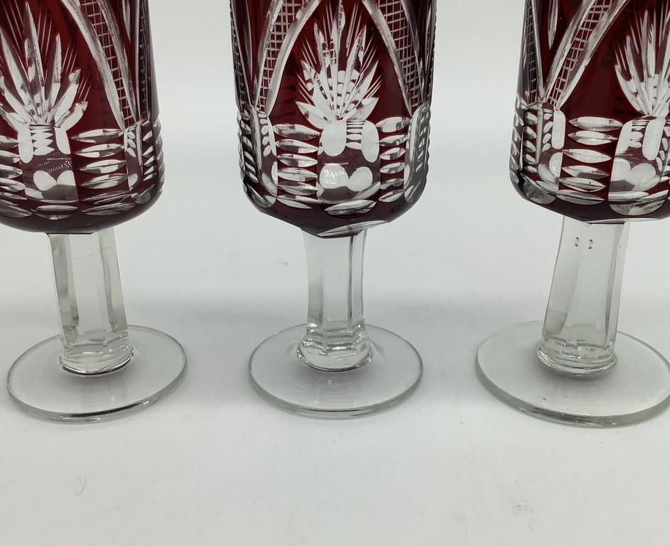 Ilguciem glass factory. Rare form of wine glasses. “Salute” Hand carved.