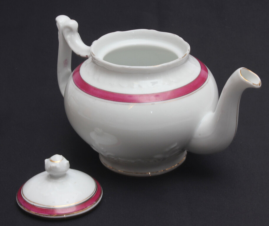 Porcelain tea service for 2 persons 