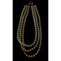 Cultured pearl necklace. Antique and in excellent condition. France.