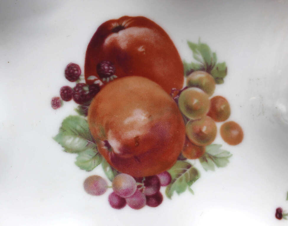 Jessen porcelain fruit bowl 