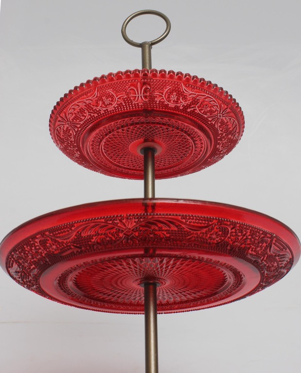 A beautiful 3-tiered glass fruit bowl and vase