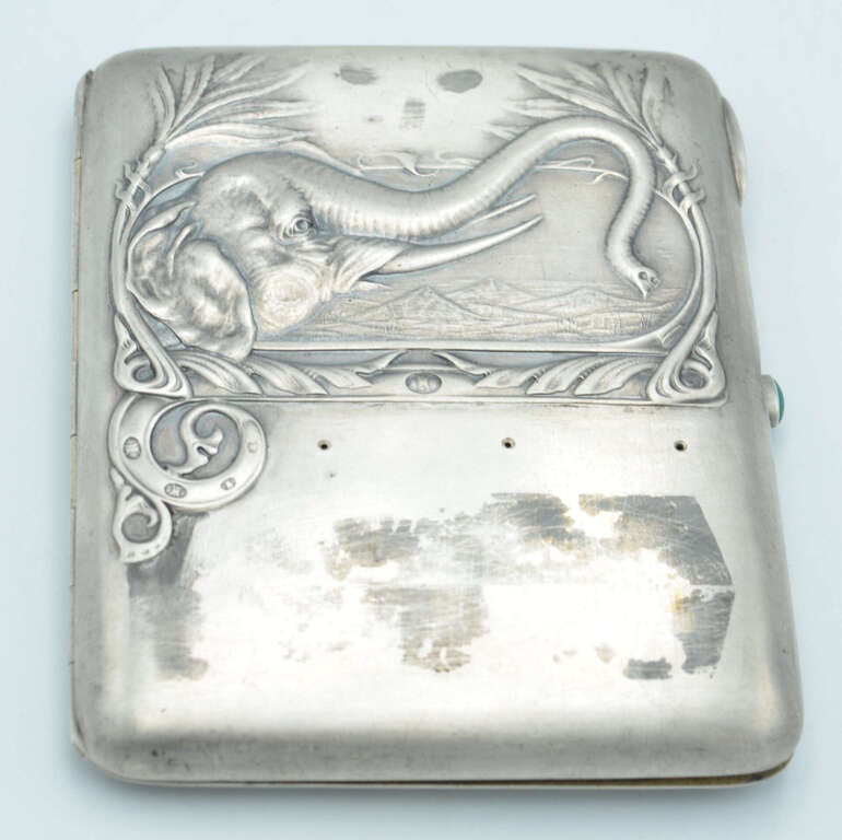 Silver holder for cigarettes