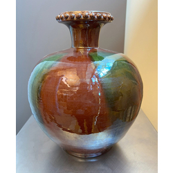 Керамическая ваза Поликарпа Вилканаса