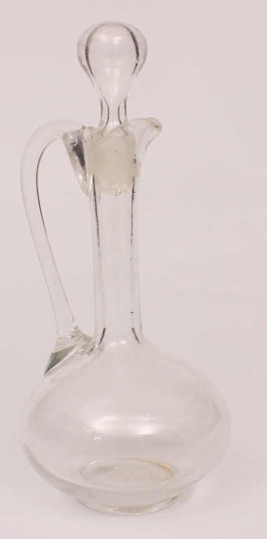 Crystal glass decanter