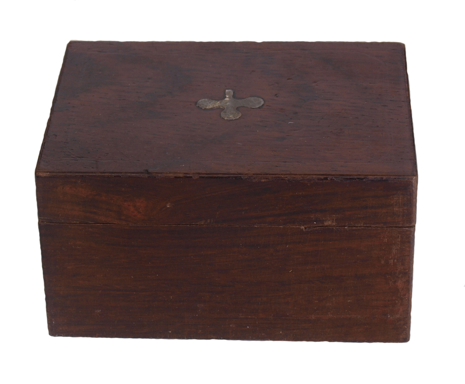 Wooden card box