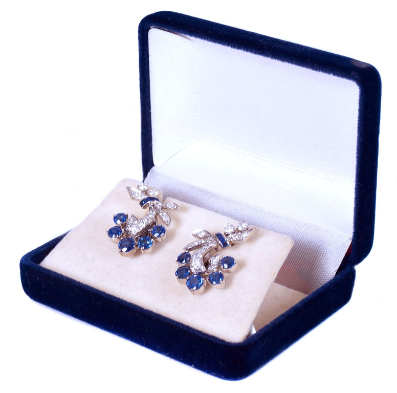 Palladium earrings with brilliants and sapphires 