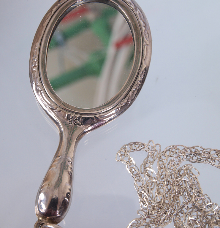 Silver chain with pendant-mirror