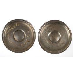 Pair of silver saucer's 