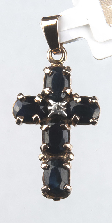 Золотой кулон - крест с бриллиантами и сапфирами