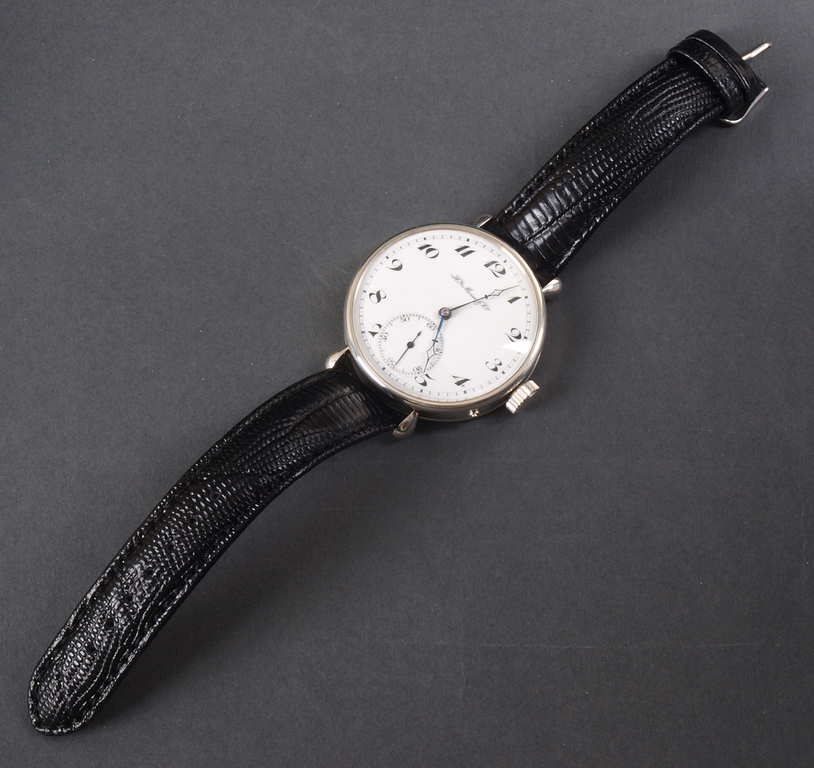 Silver wristwatch (male) with leather strap