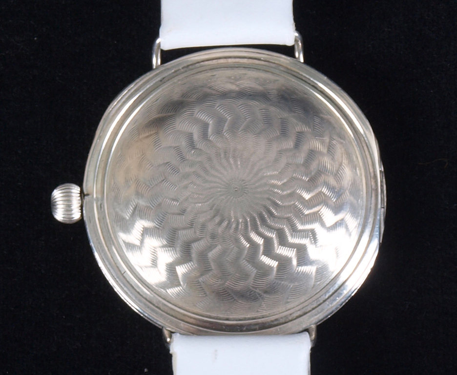 Серебряные наручные часы (женские) с кожаным ремешком